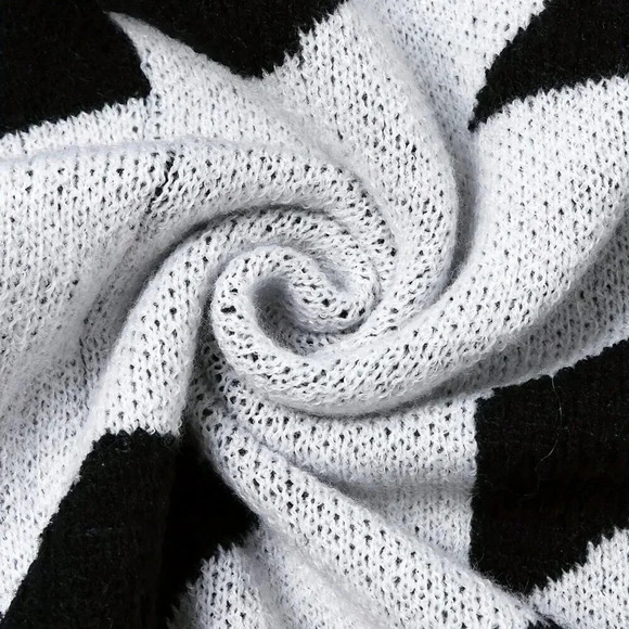 Black Casual Women's Contrast Color Long Sleeve Printed Knit Cardigan - Picture 5 of 5